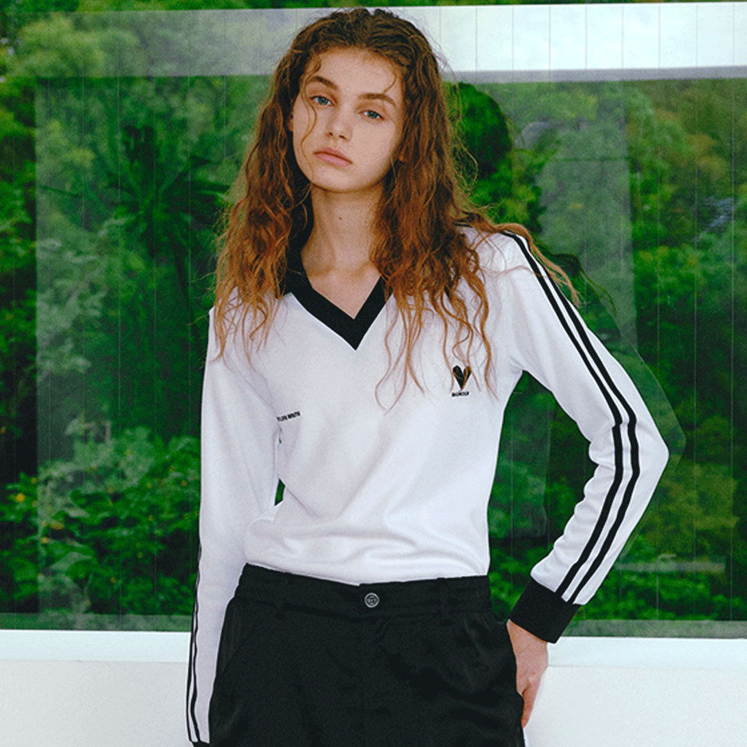 新品未開封BASICKS 90's Vibes Football T-shirt BASICKS-HS90s-Vibes-Football-T